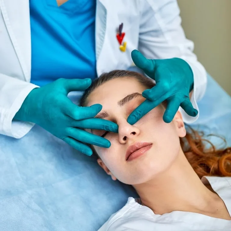 Septoplasti (Burun Eğriliği Ameliyatı) - İzmir KBB Uzmanı Op. Dr. Melih Arif Közen
